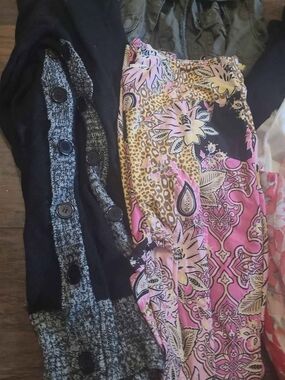 Pink & Black Floral Paisley Maxi Skirt